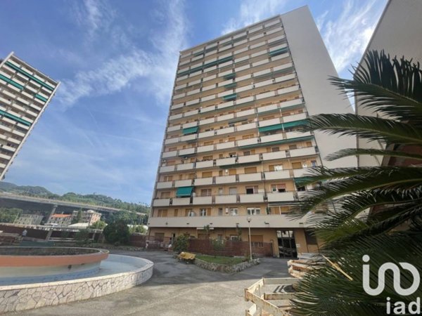 appartamento in vendita a Genova in zona Pegli