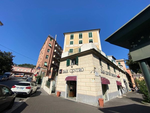 appartamento in vendita a Genova in zona Bolzaneto