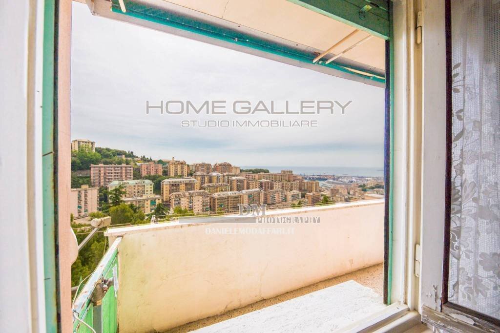 appartamento in vendita a Genova in zona Oregina