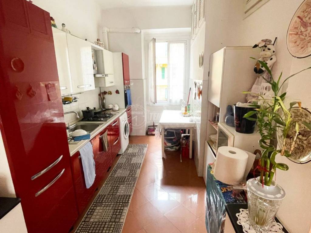 appartamento in vendita a Genova in zona Sampierdarena