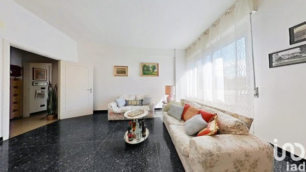 appartamento in vendita a Genova in zona Oregina