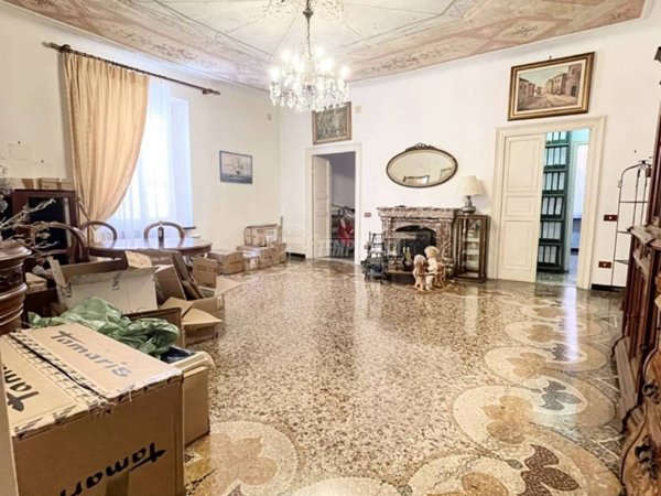 appartamento in vendita a Genova in zona Sampierdarena