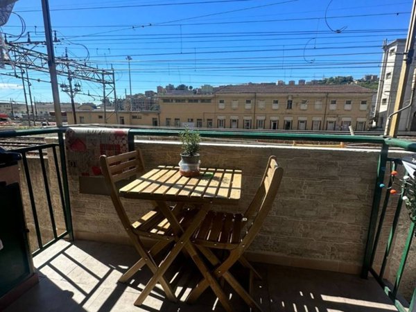 appartamento in vendita a Genova in zona Sampierdarena