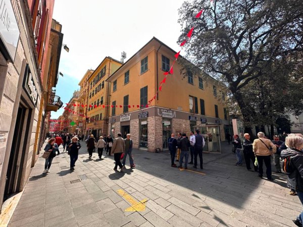 intera palazzina in vendita a Genova in zona Borzoli