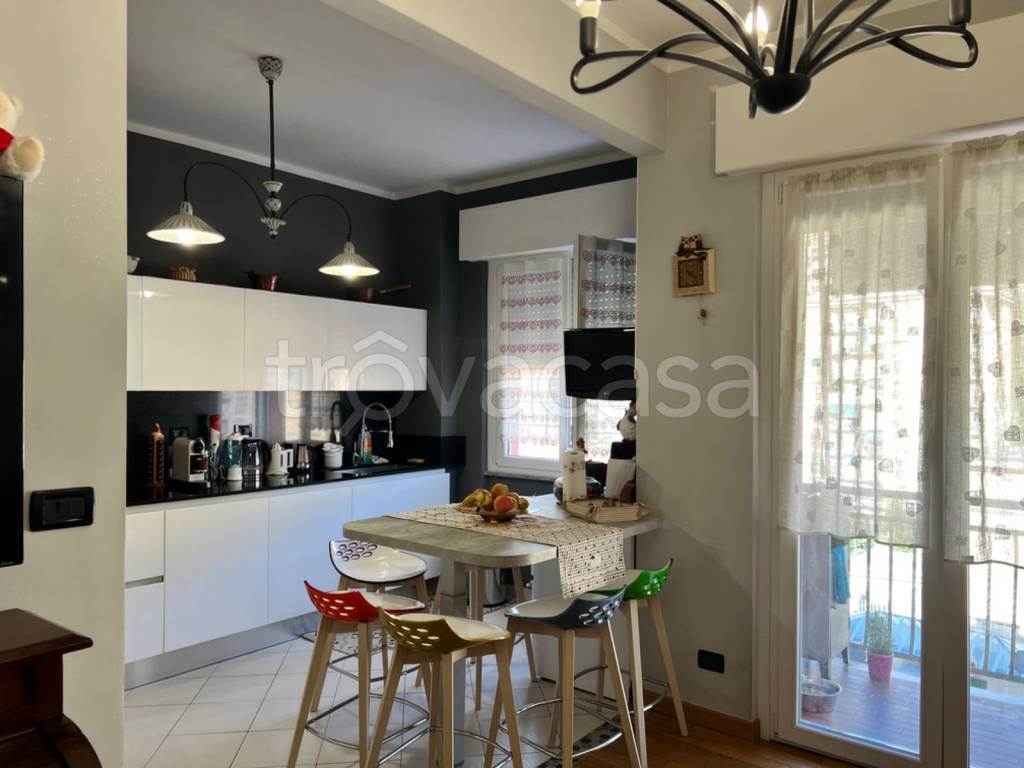 appartamento in vendita a Genova in zona Quezzi