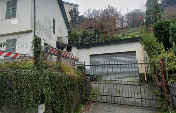 casa indipendente in vendita a Genova in zona Pontedecimo
