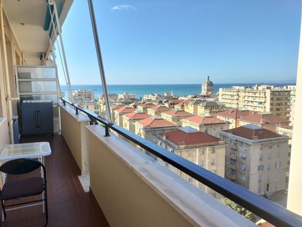 appartamento in vendita a Genova in zona Pegli