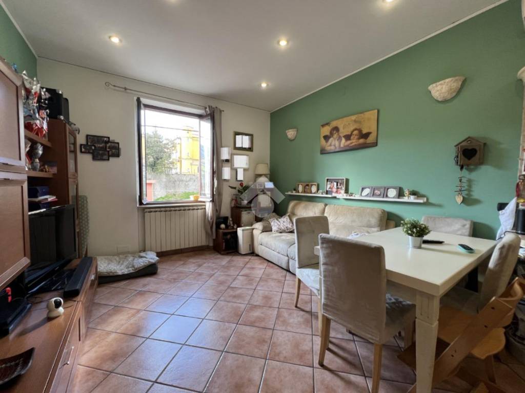 casa indipendente in vendita a Genova in zona Bolzaneto