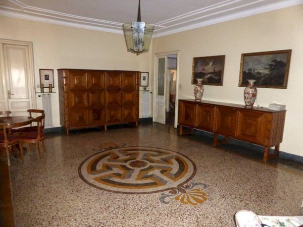 appartamento in vendita a Genova in zona Castelletto