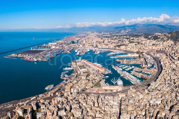negozio in vendita a Genova in zona San Martino