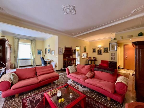 appartamento in vendita a Genova in zona Sestri Ponente