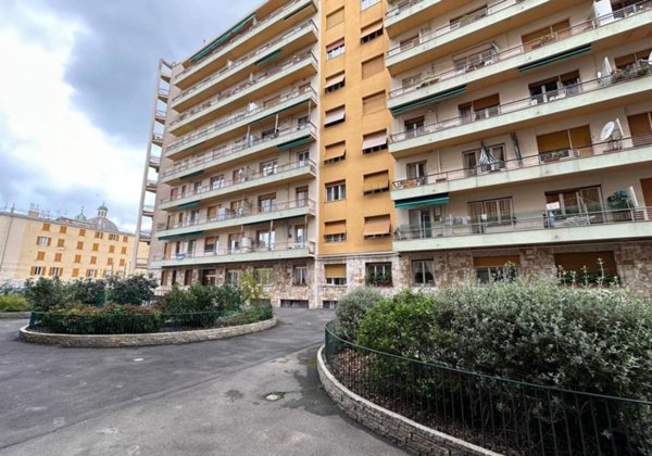 appartamento in vendita a Genova in zona Lagaccio / Granarolo