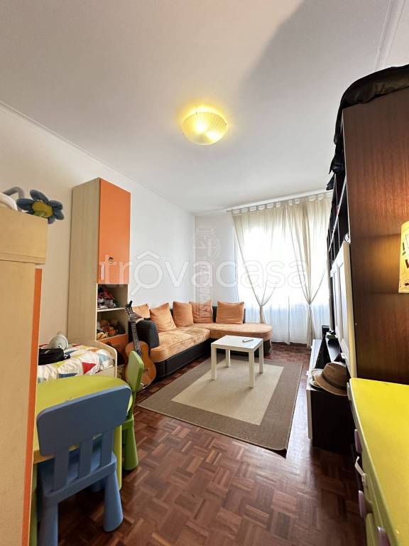 appartamento in vendita a Genova in zona Sampierdarena