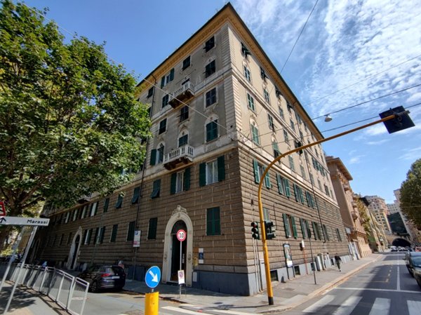 appartamento in vendita a Genova in zona Foce