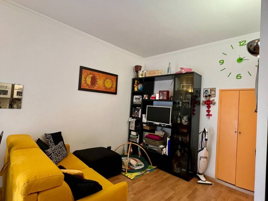 appartamento in vendita a Genova in zona Marassi