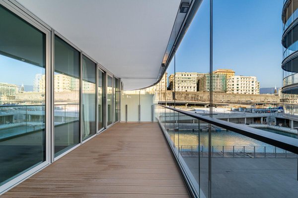 appartamento in vendita a Genova in zona Foce