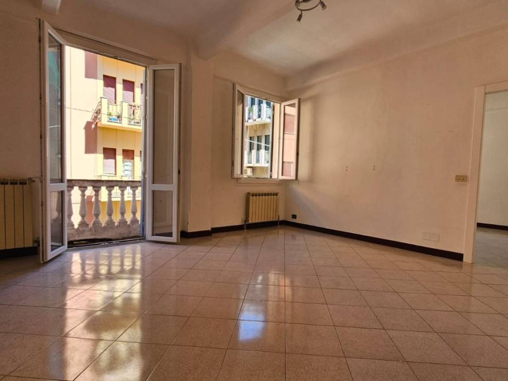 appartamento in vendita a Genova in zona Pegli