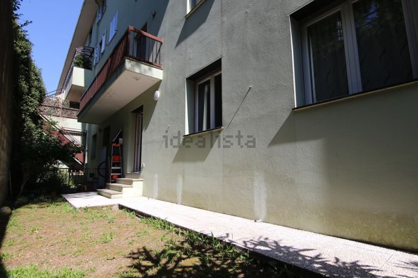 appartamento in vendita a Genova in zona San Gottardo/Sant'Eusebio