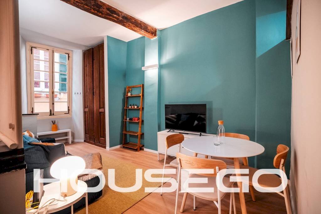 casa indipendente in vendita a Genova in zona Sottoripa / Maddalena / Molo