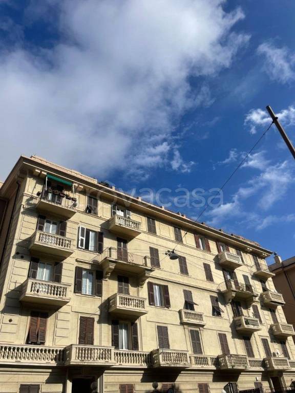 appartamento in vendita a Genova in zona San Martino