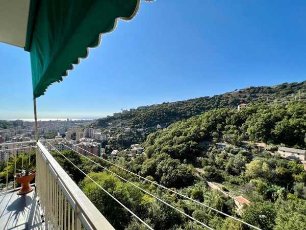 appartamento in vendita a Genova in zona Quezzi
