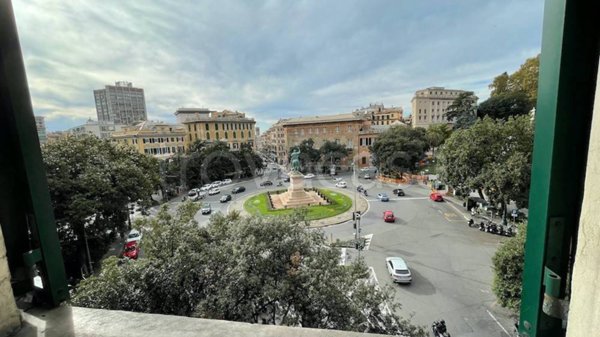 appartamento in vendita a Genova in zona Centro Storico