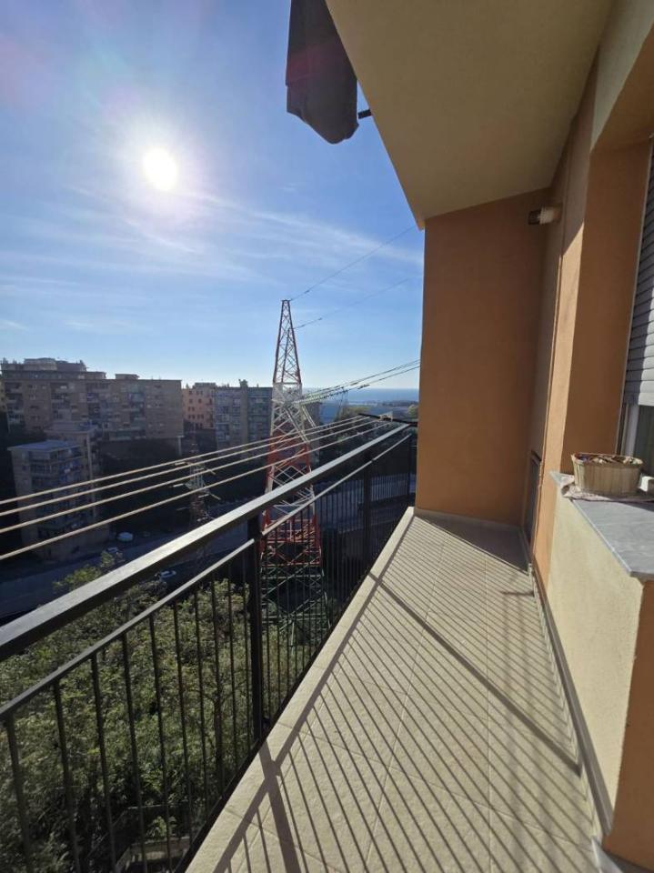 appartamento in vendita a Genova in zona Cornigliano