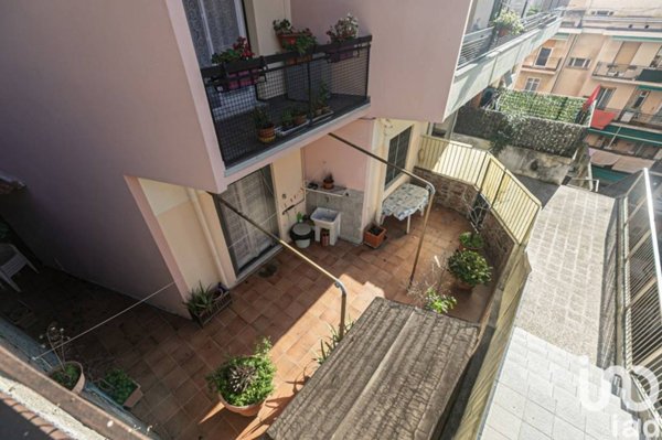 appartamento in vendita a Genova in zona Marassi