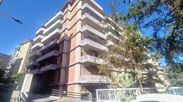 appartamento in vendita a Genova in zona Sestri Ponente