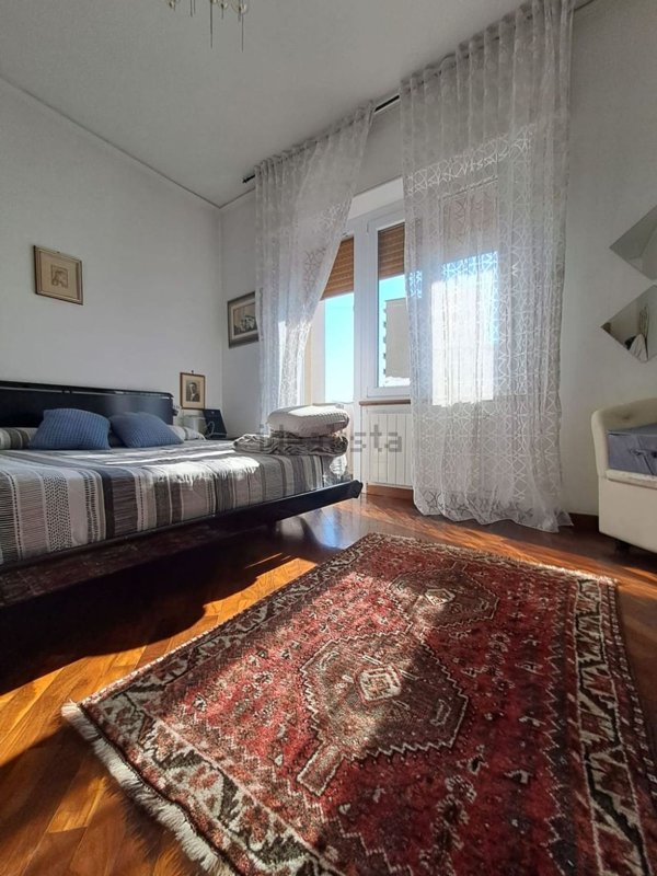 appartamento in vendita a Genova in zona Pegli