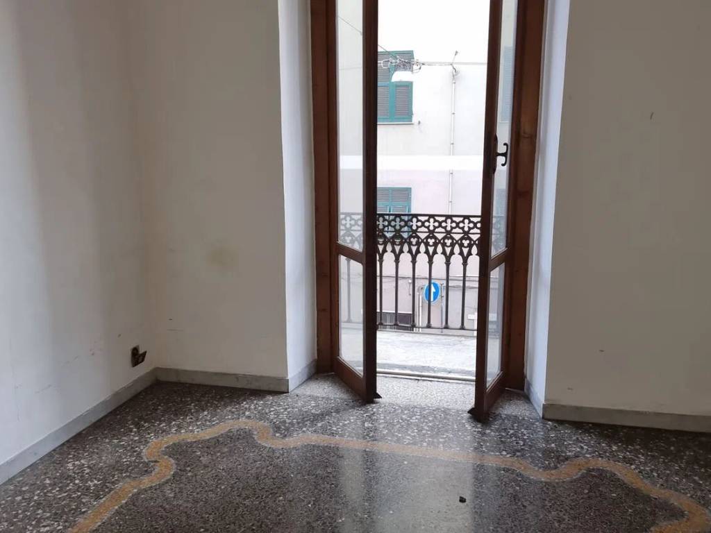 appartamento in vendita a Genova in zona Sampierdarena