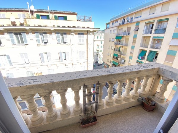 appartamento in vendita a Genova in zona San Martino