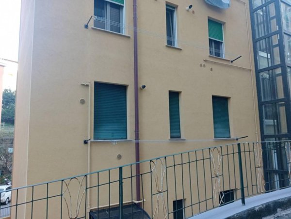 appartamento in vendita a Genova in zona Pegli