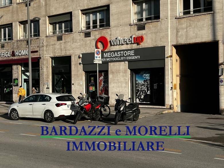 negozio in vendita a Genova