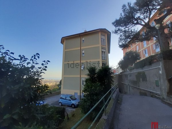appartamento in vendita a Genova in zona Cornigliano