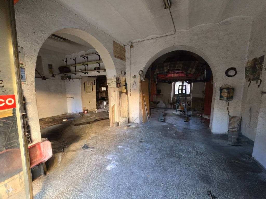 appartamento in vendita a Genova in zona Sestri Ponente