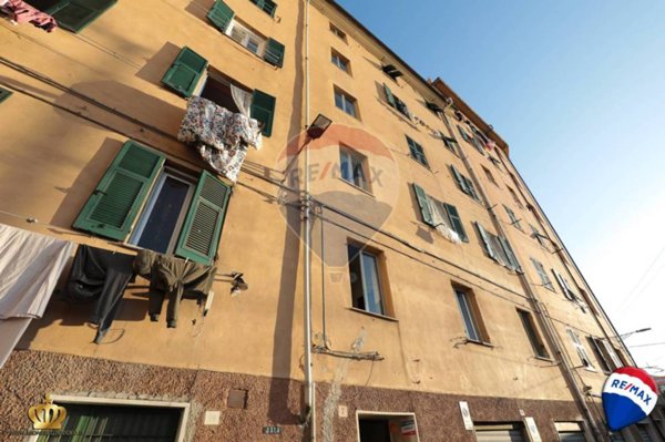appartamento in vendita a Genova in zona Sampierdarena