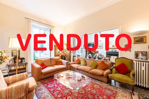 appartamento in vendita a Genova in zona Castelletto