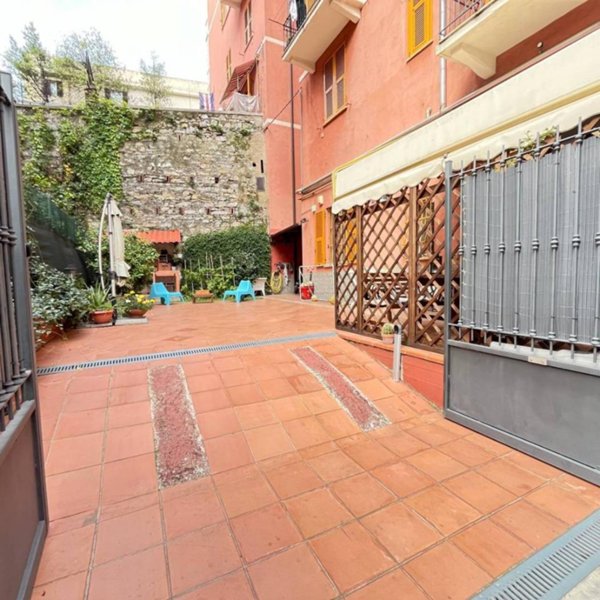 appartamento in vendita a Genova in zona San Fruttuoso