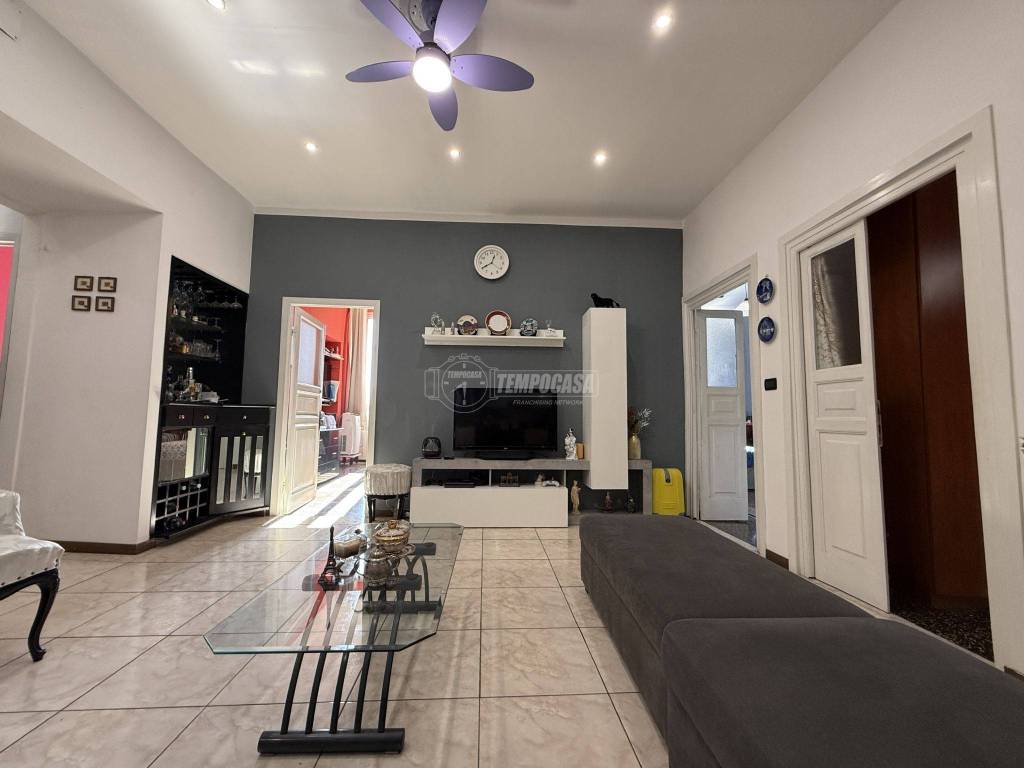 appartamento in vendita a Genova in zona Sampierdarena