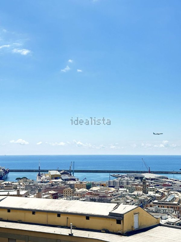 appartamento in vendita a Genova in zona Sampierdarena