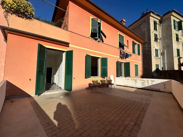 appartamento in vendita a Genova in zona Pontedecimo