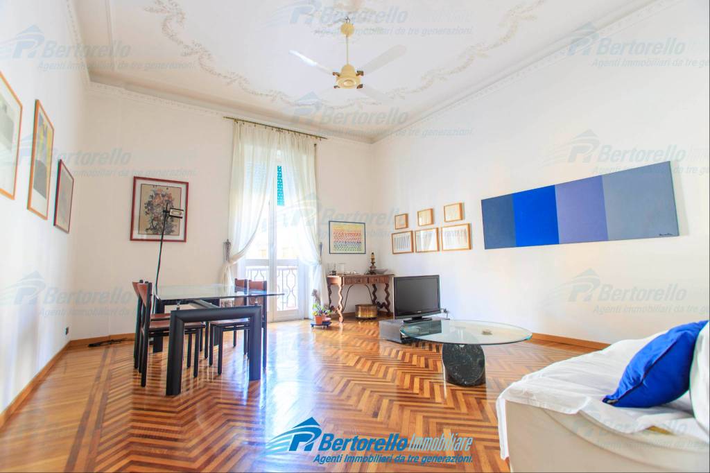 appartamento in vendita a Genova in zona Sampierdarena