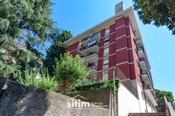 appartamento in vendita a Genova in zona San Gottardo/Sant'Eusebio