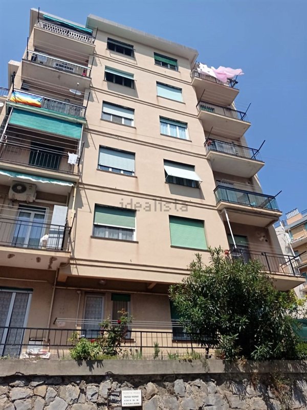 appartamento in vendita a Genova in zona Palmaro / Pra'