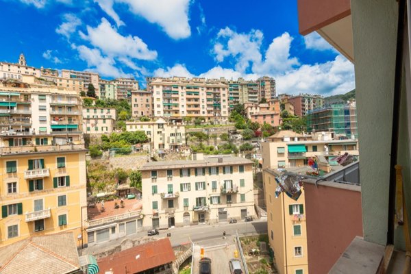 appartamento in vendita a Genova in zona Quezzi