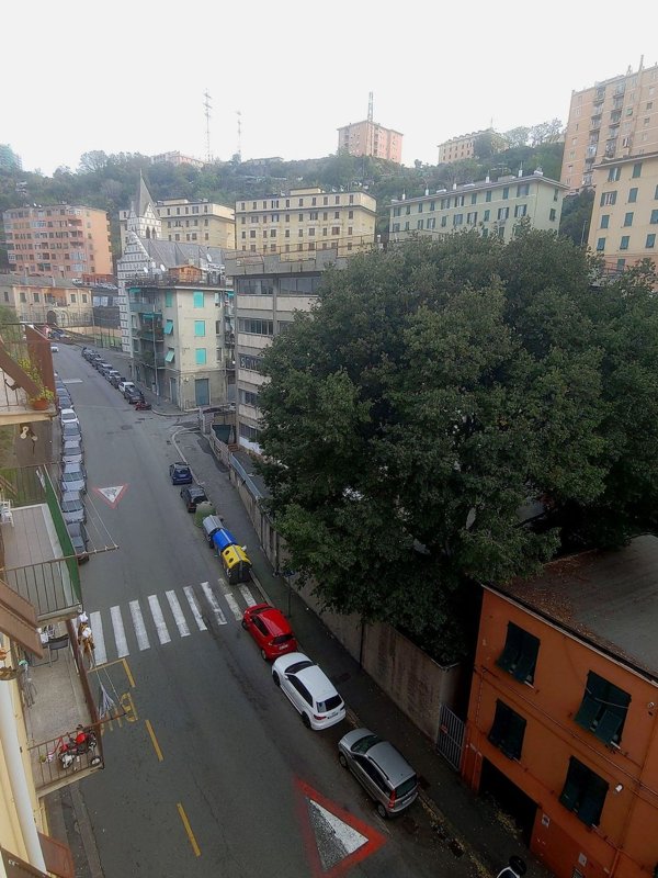 appartamento in vendita a Genova in zona Sampierdarena