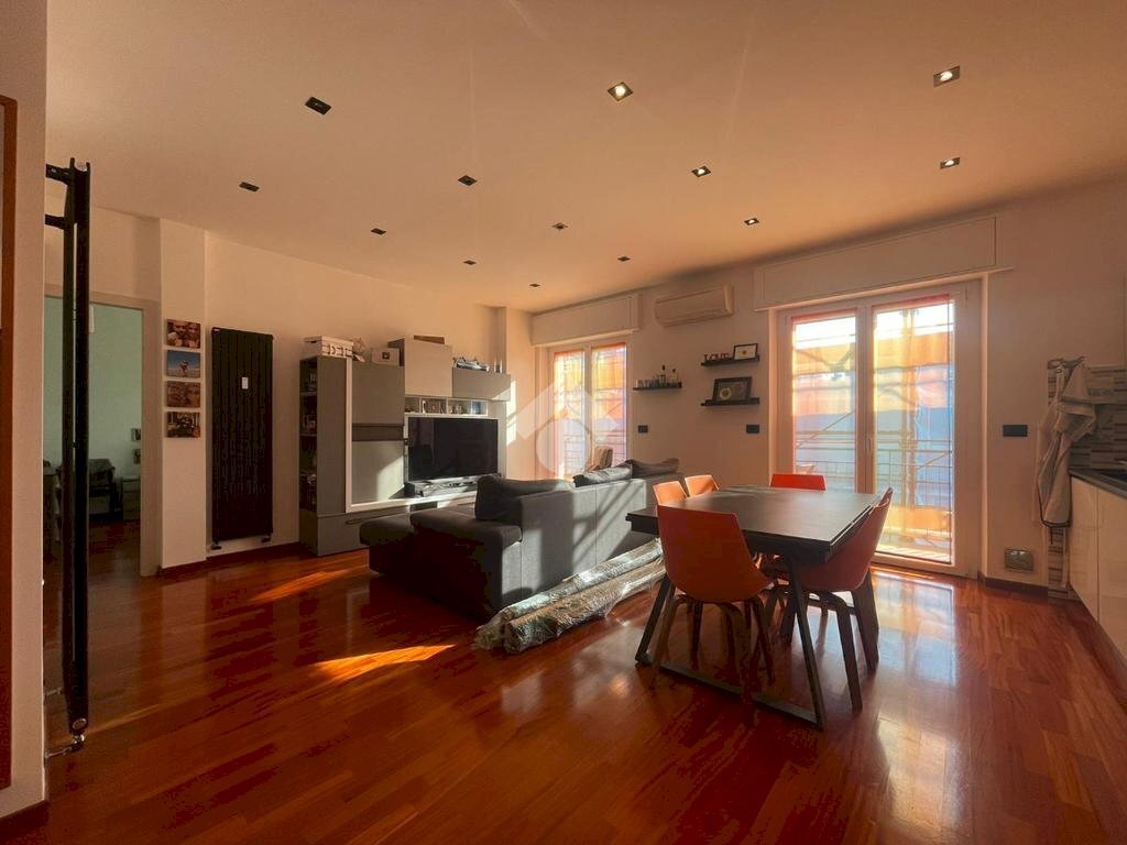 appartamento in vendita a Genova in zona Marassi