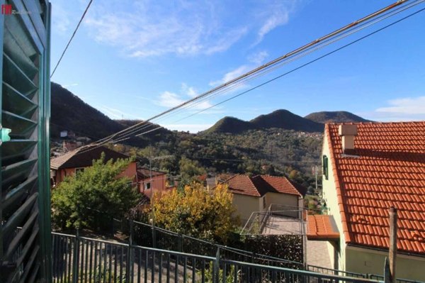 casa indipendente in vendita a Genova in zona Bavari