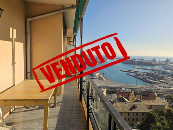 appartamento in vendita a Genova in zona Oregina